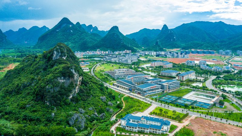 小批量SMT贴片代工：揭秘其核心工艺与选择要点**